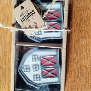 Cottage Core Ceramic Barn Salt Pepper Shakers New in Box = NWT